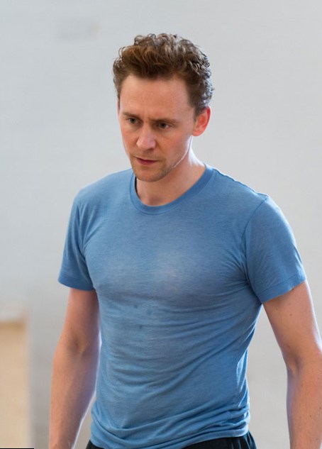 Tom Hiddleston