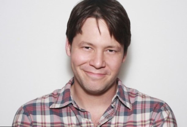 Ike Barinholtz - Height, Weight, Age