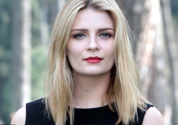 Mischa Barton Height, Weight, Age