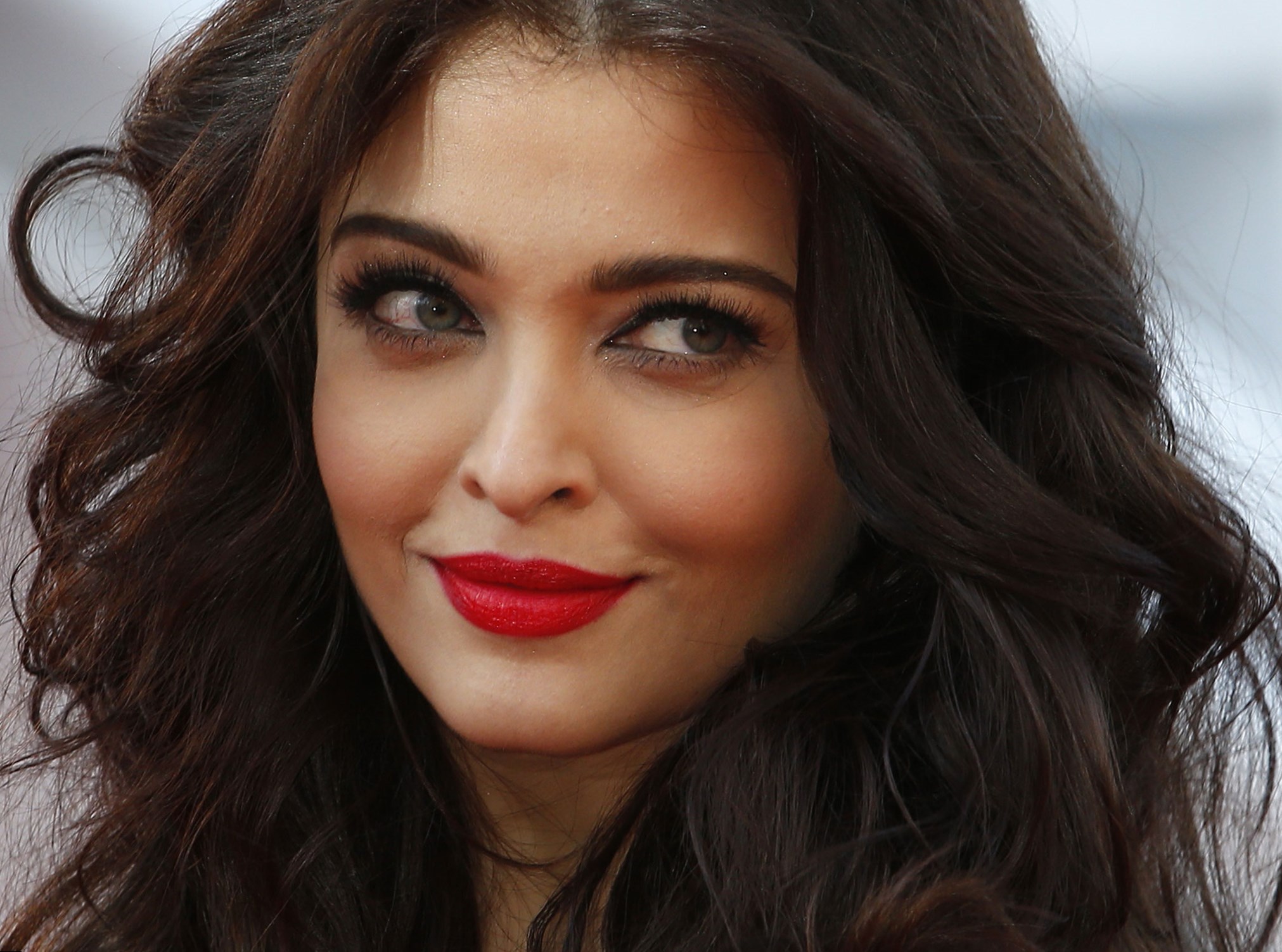Aishwarya Rai Body Measurement