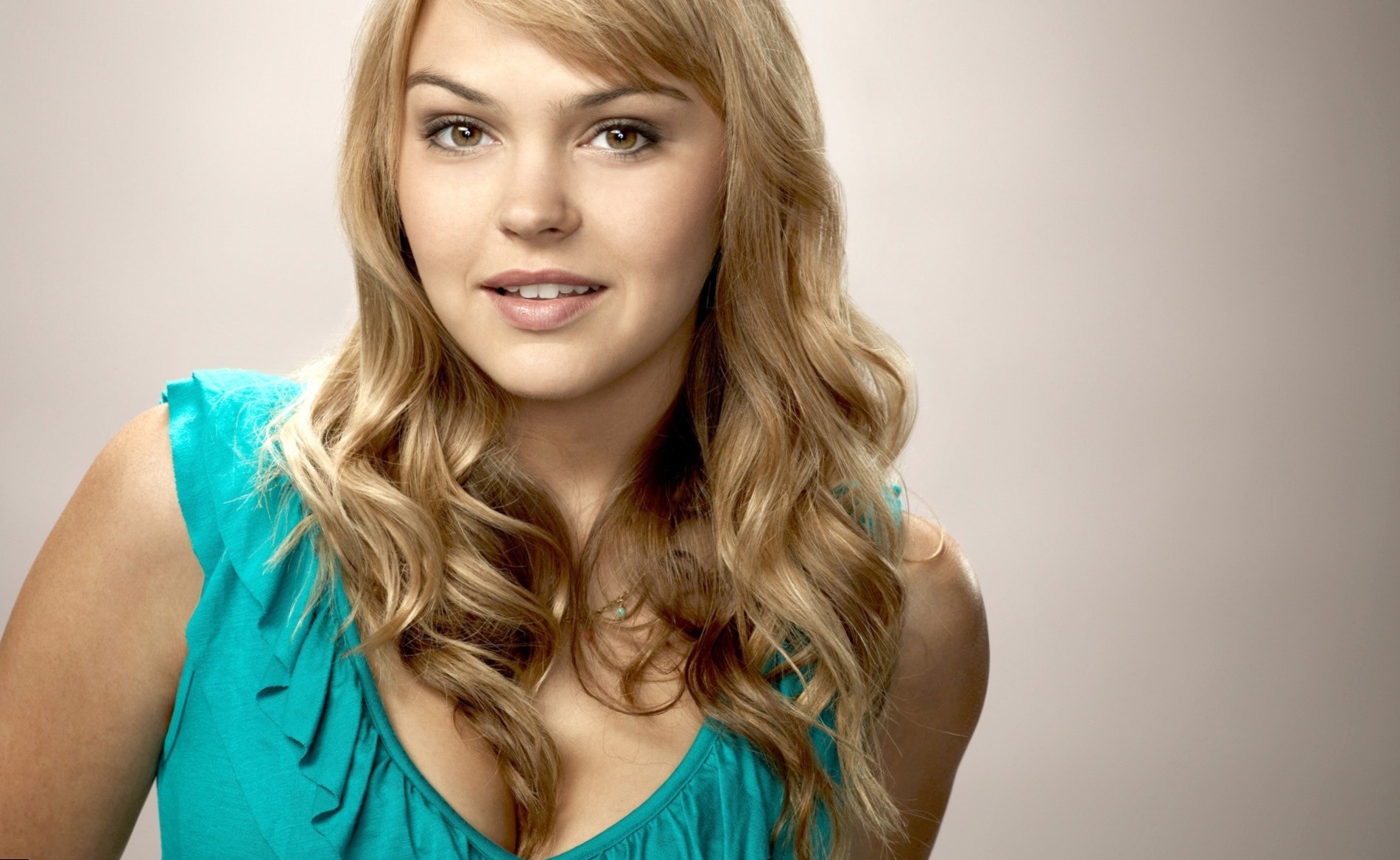 Aimee Teegarden Height, Weight, Age