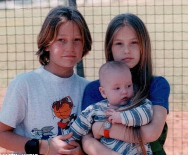 Bar Refaeli Siblings older half-brother,younger brother, younger brother Bar Refaeli Siblings