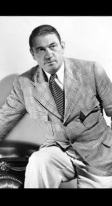 Victor Mclaglen Height, Weight, Age