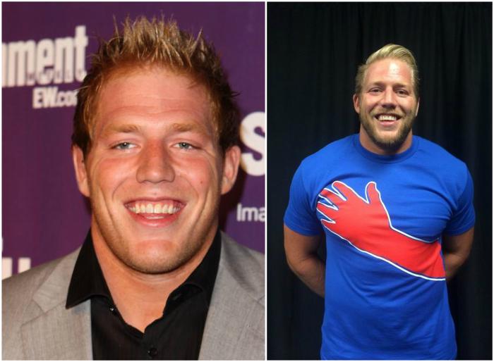 Jack Swagger’s eyes color - blue and hair color - blonde Jack Swagger’s eyes and hair color