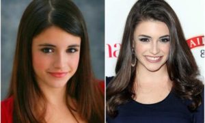 Daniela Bobadilla's eyes and hair color