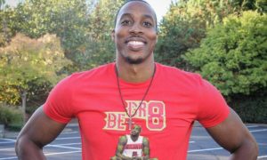 Dwight Howard's eyes and hair color