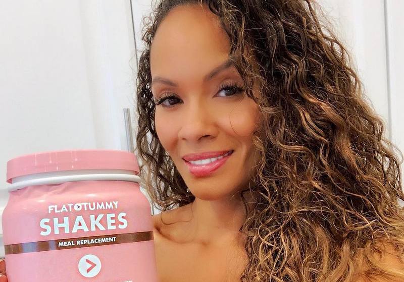 Evelyn Lozada's eyes and hair color - brown Evelyn Lozada's eyes and hair color
