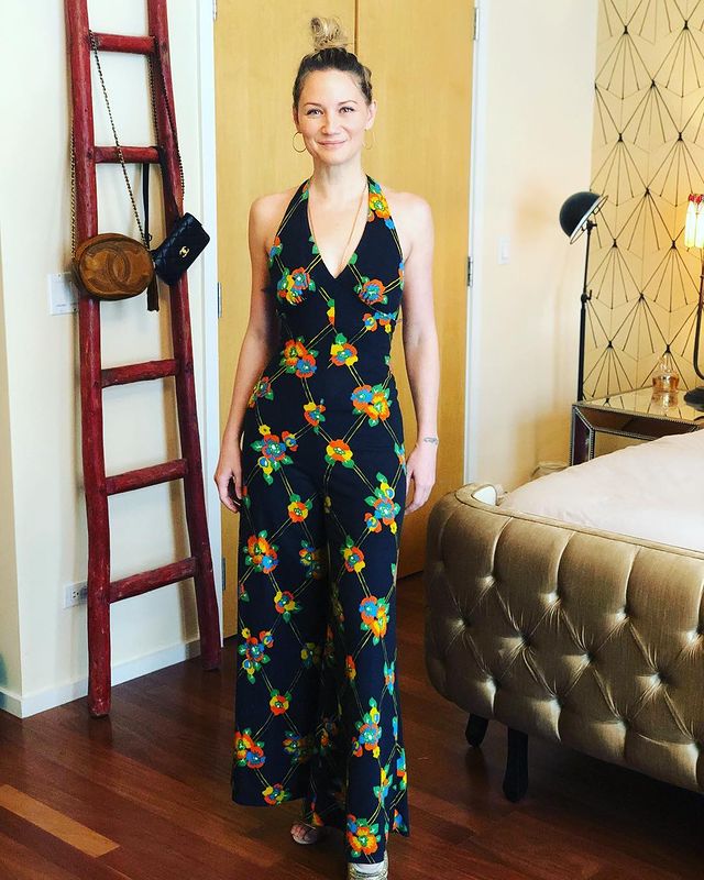 Jennifer Nettles body measurements