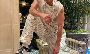 Joe Jonas height, weight