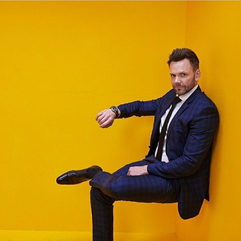 Joel McHale height