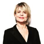 Linda Hamilton height, weight. Never uses botox